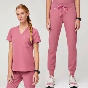 Figs Catarina Scrub Top- Rose Quartz, Small, Breast Cancer Awareness Edition